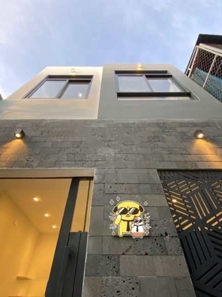 Bán gấp căn nhà 2 tầng tại Đường 385, Phường Hiệp Phú, Quận 9, Hồ Chí Minh